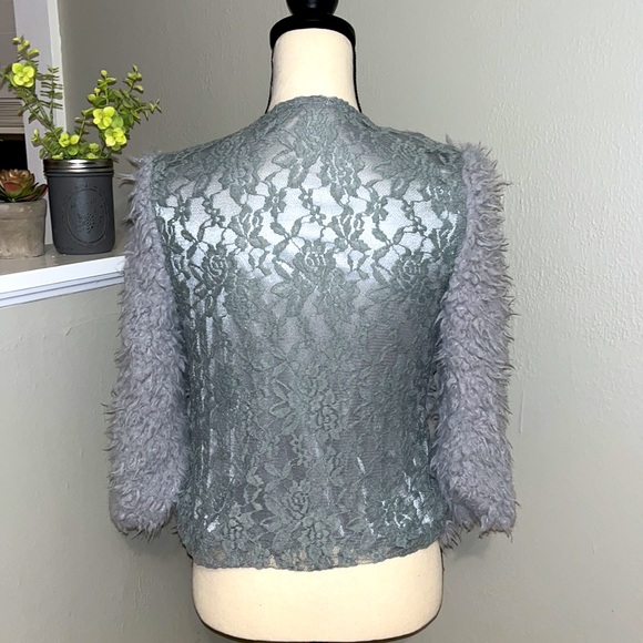 💎Lace inlay jacket💎 - Picture 3 of 6